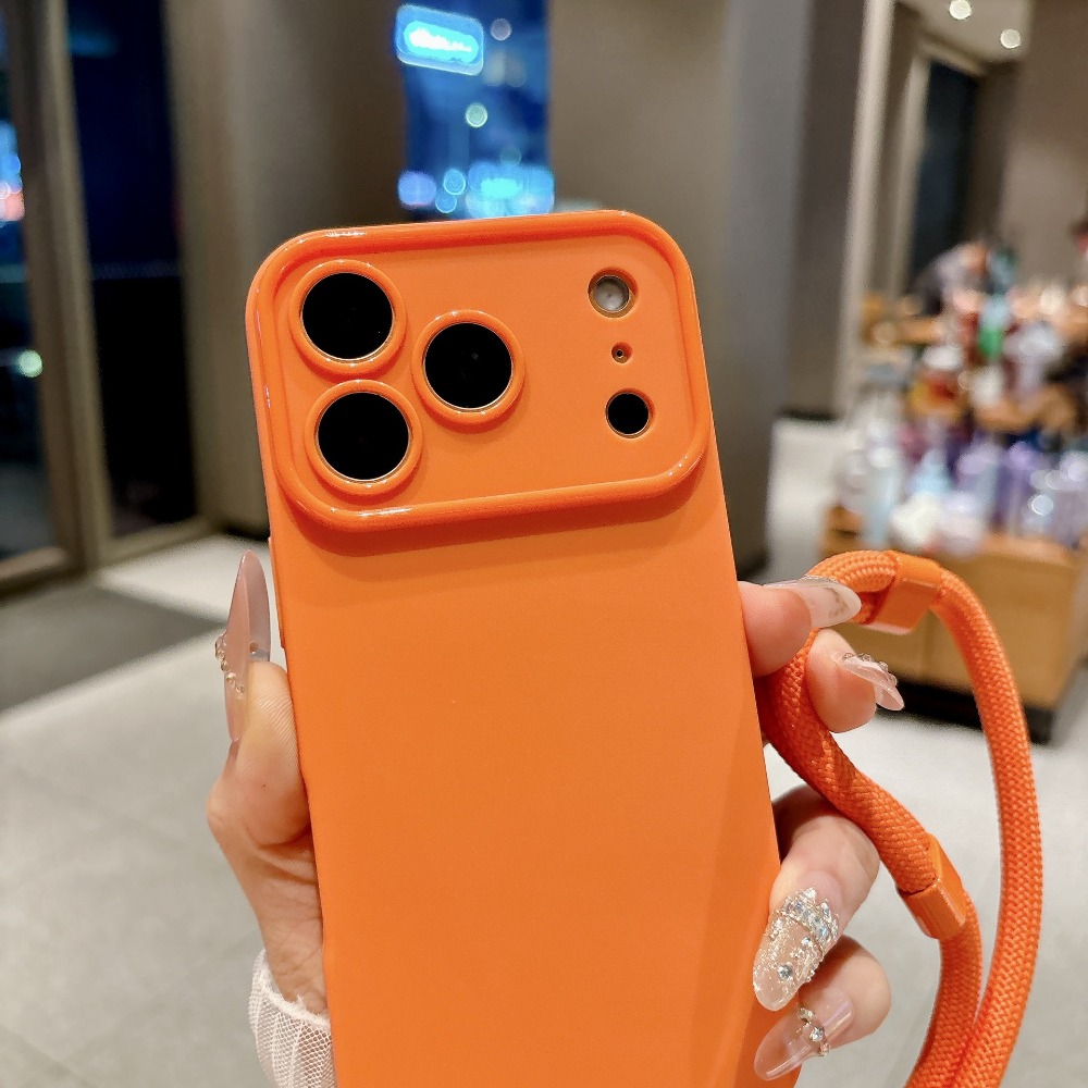 솔리드 컬러 리퀴드 실리콘 랜야드 케이스 (아이폰 18 - Silicone Liquid Case 리뷰 및 가격
